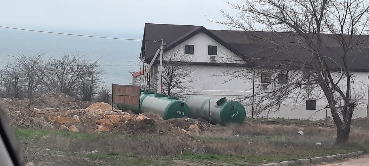 https://krasnodar.emkosti-kryma.ru/wp-content/uploads/sites/4/2021/06/ustanovka-livnevyh-ochistnyh-sooruzhenij-v-edinom-korpuse-kerch-5.jpeg